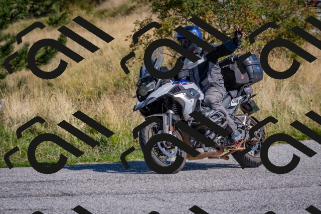 202509061109-DSC_8523_c4_