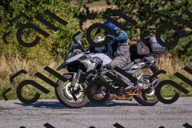 202509061109-DSC_8524_c4_