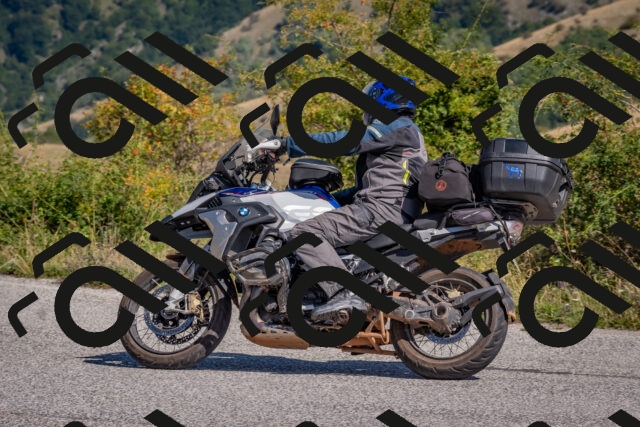 202509061109-DSC_8525_c4_