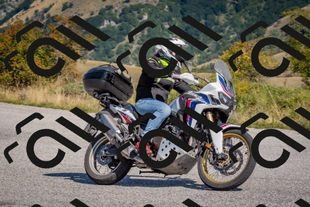 202509061116-DSC_8562_c4_