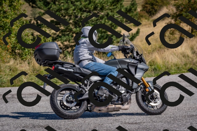 202509061116-DSC_8574_c4_