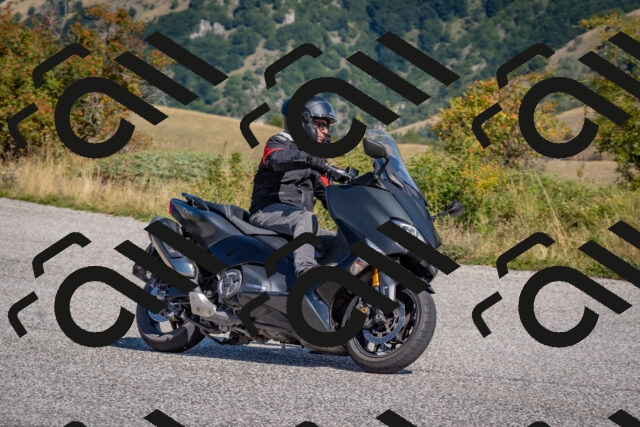 202509061117-DSC_8580_c4_