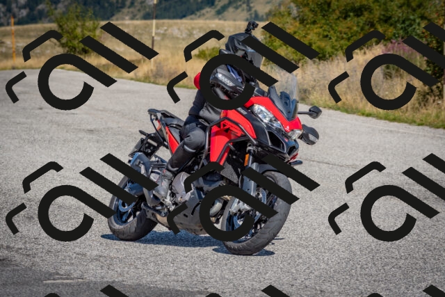 202509061117-DSC_8583_c4_