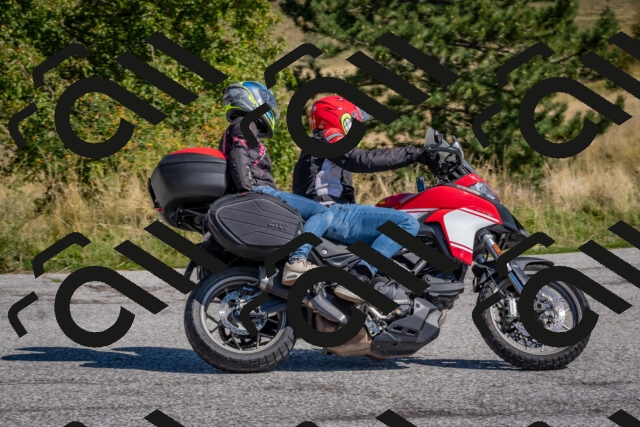 202509061120-DSC_8594_c4_