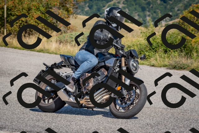 202509061123-DSC_8602_c4_