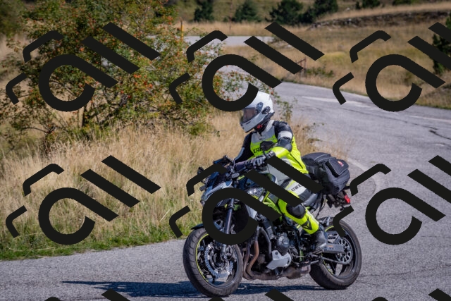 202509061124-DSC_8613_c4_