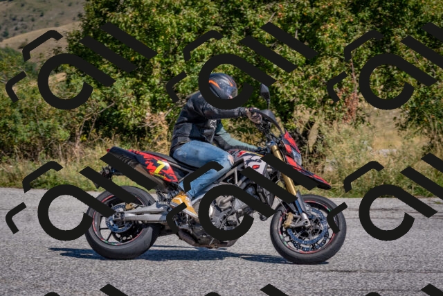 202509061129-DSC_8641_c4_