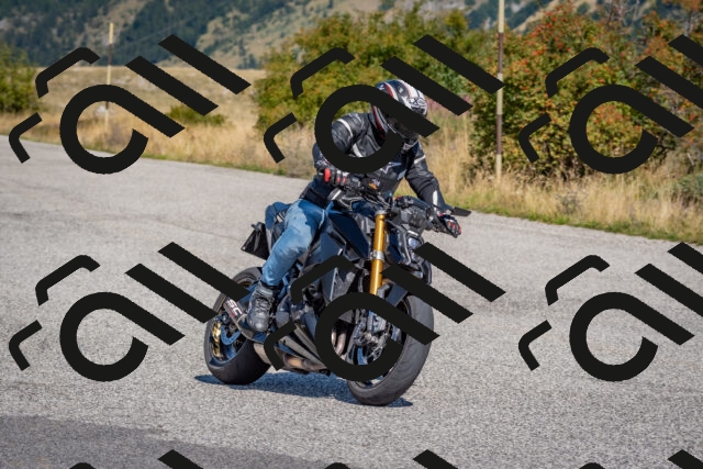 202509061129-DSC_8643_c4_