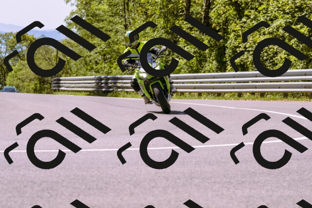 202509061200-_DSC8673_d1_