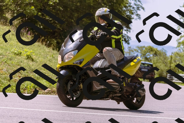 202509061212-_DSC8703_d1_