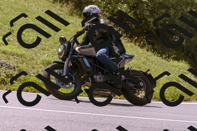 202509061229-_DSC8738_d1_