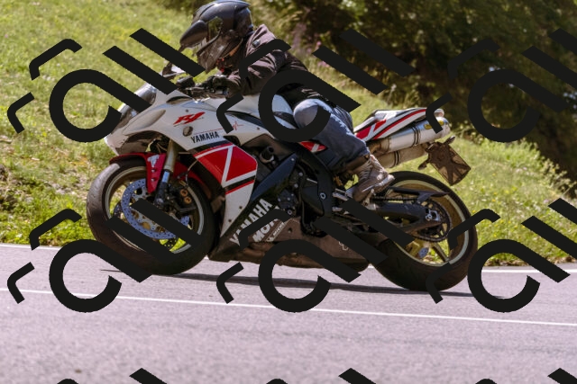 202509061236-_DSC8759_d1_