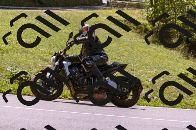 202509061238-_DSC8771_d1_