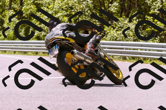 202509061239-_DSC8779_d1_