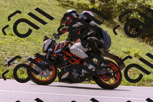 202509061241-_DSC8782_d1_