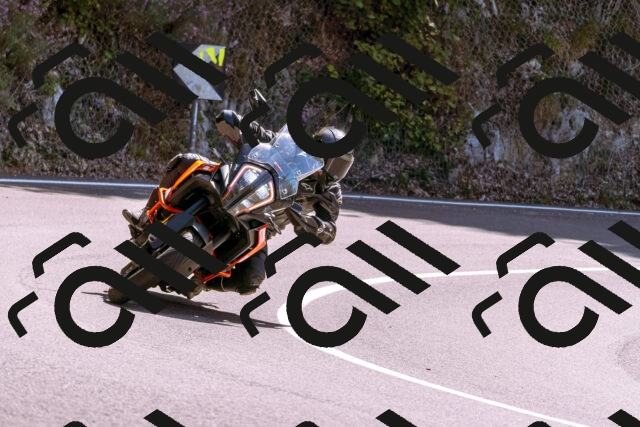 202509061252-_DSC8823_d1_