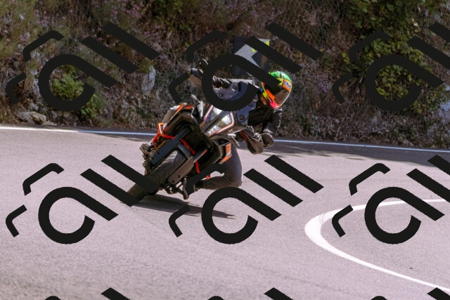 202509061252-_DSC8828_d1_