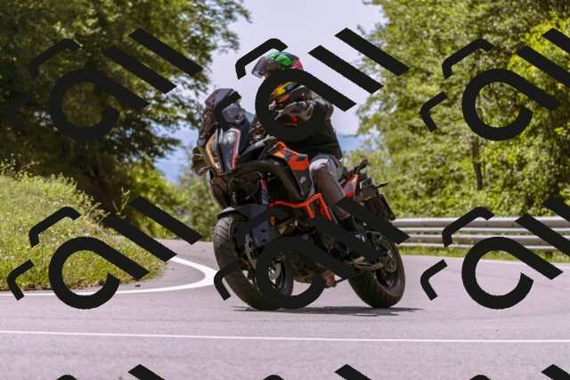 202509061253-_DSC8837_d1_