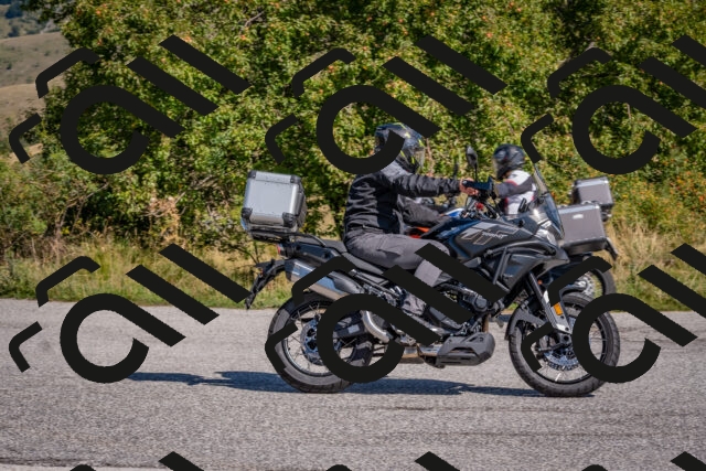 202509061132-DSC_8654_c4_