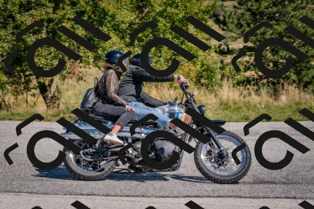 202509061143-DSC_8686_c4_