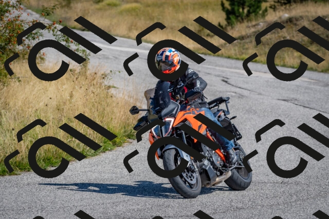 202509061145-DSC_8723_c4_