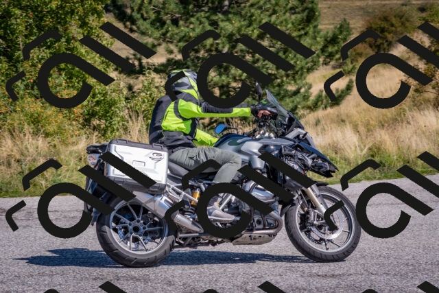 202509061147-DSC_8759_c4_