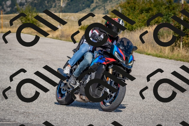 202509061148-DSC_8763_c4_