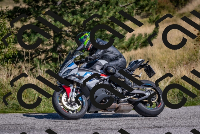 202509061151-DSC_8769_c4_