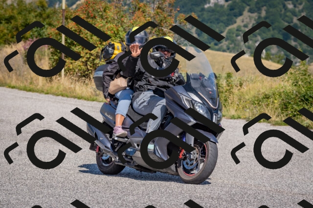 202509061152-DSC_8780_c4_