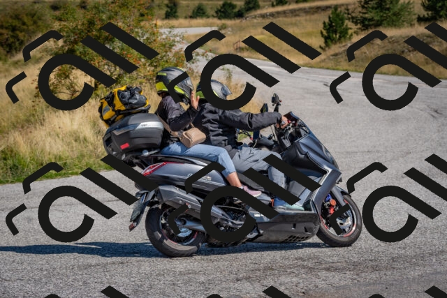 202509061152-DSC_8784_c4_