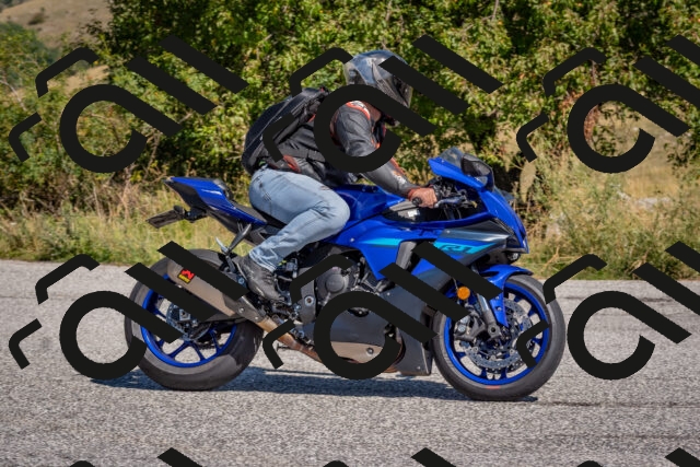 202509061155-DSC_8789_c4_