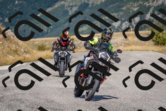 202509061155-DSC_8791_c4_