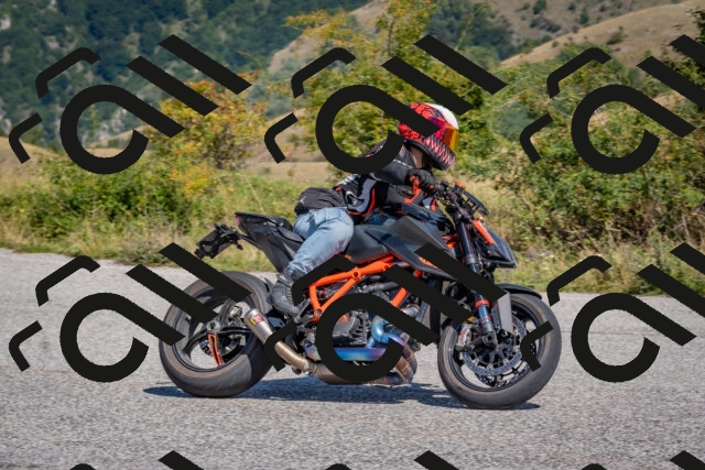 202509061155-DSC_8796_c4_