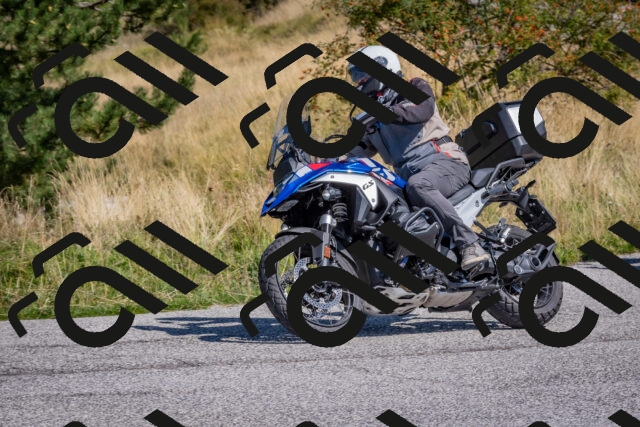 202509061157-DSC_8814_c4_