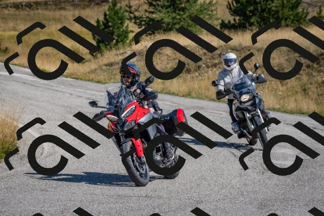 202509061157-DSC_8818_c4_