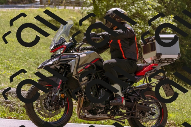 202509061300-_DSC8878_d1_