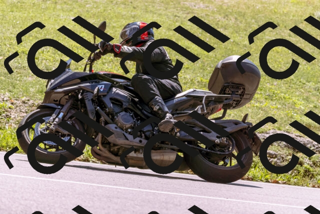 202509061305-_DSC8887_d1_