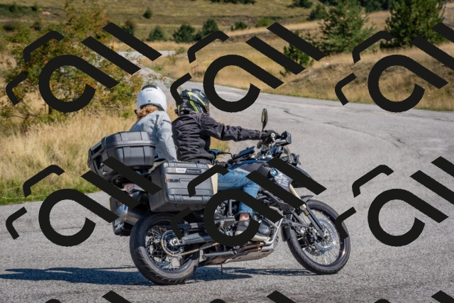 202509061200-DSC_8844_c4_