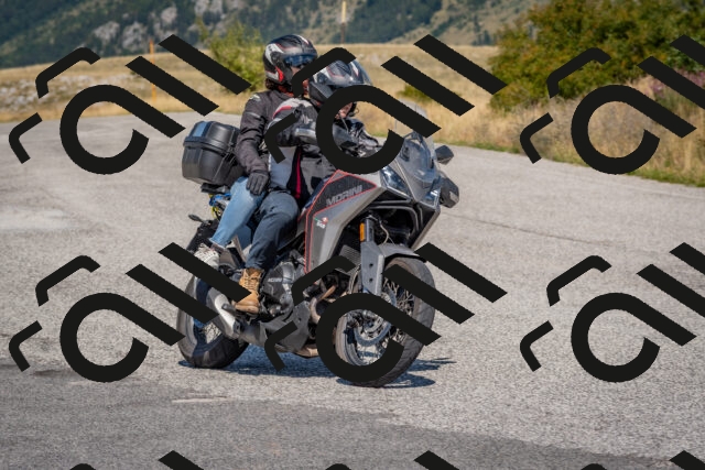 202509061207-DSC_8891_c4_