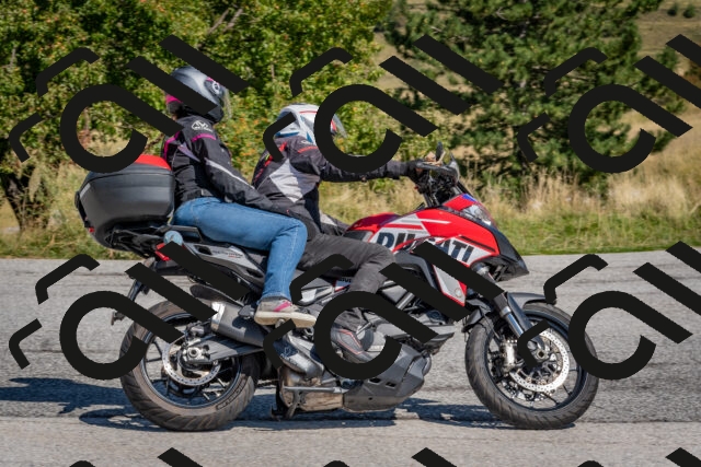 202509061207-DSC_8897_c4_