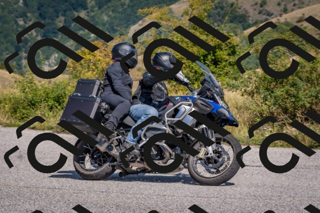 202509061207-DSC_8900_c4_