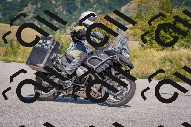 202509061208-DSC_8921_c4_