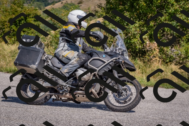 202509061208-DSC_8922_c4_