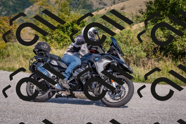 202509061209-DSC_8928_c4_