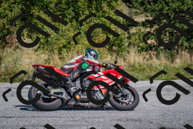 202509061210-DSC_8940_c4_