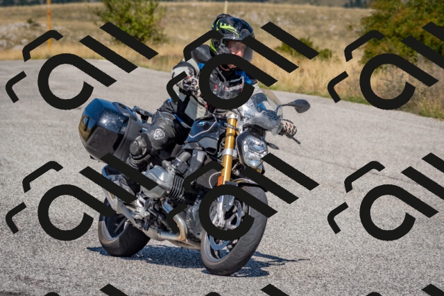 202509061216-DSC_8985_c4_