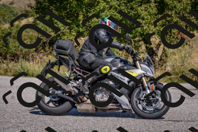 202509061218-DSC_8992_c4_