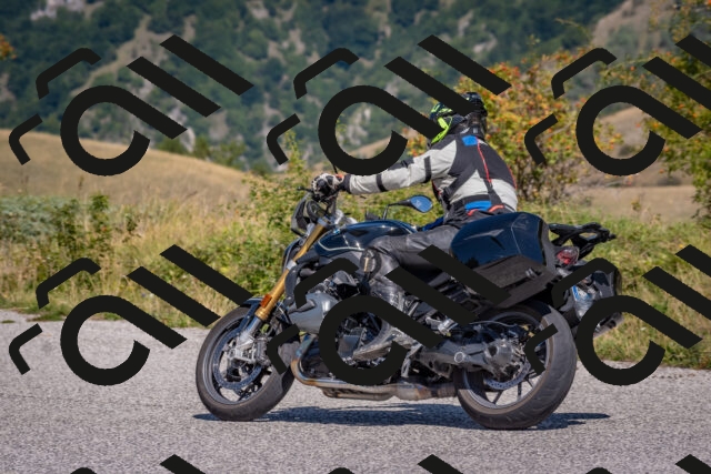 202509061223-DSC_9008_c4_