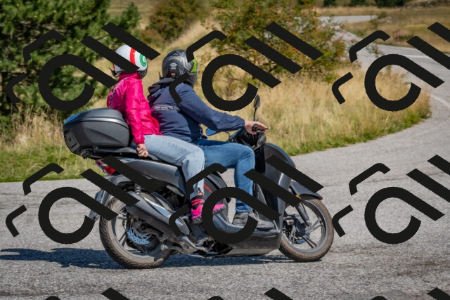 202509061225-DSC_9027_c4_