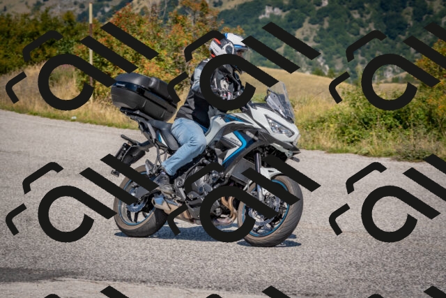 202509061226-DSC_9041_c4_